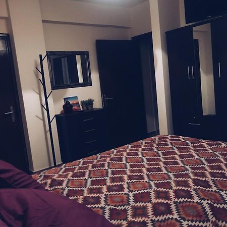 Studio In Heart Of Limassol Ngoại thất bức ảnh