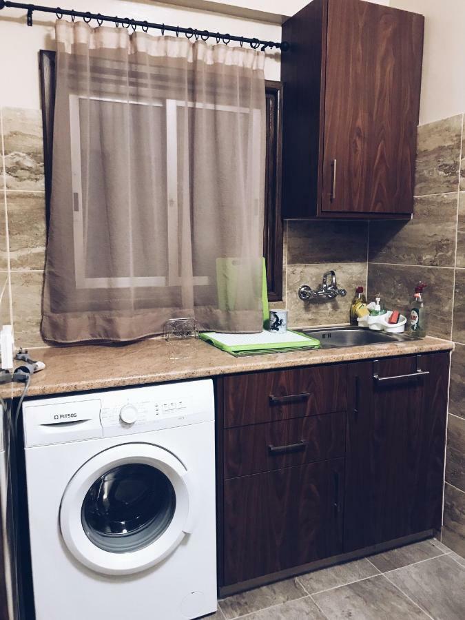 Studio In Heart Of Limassol Ngoại thất bức ảnh